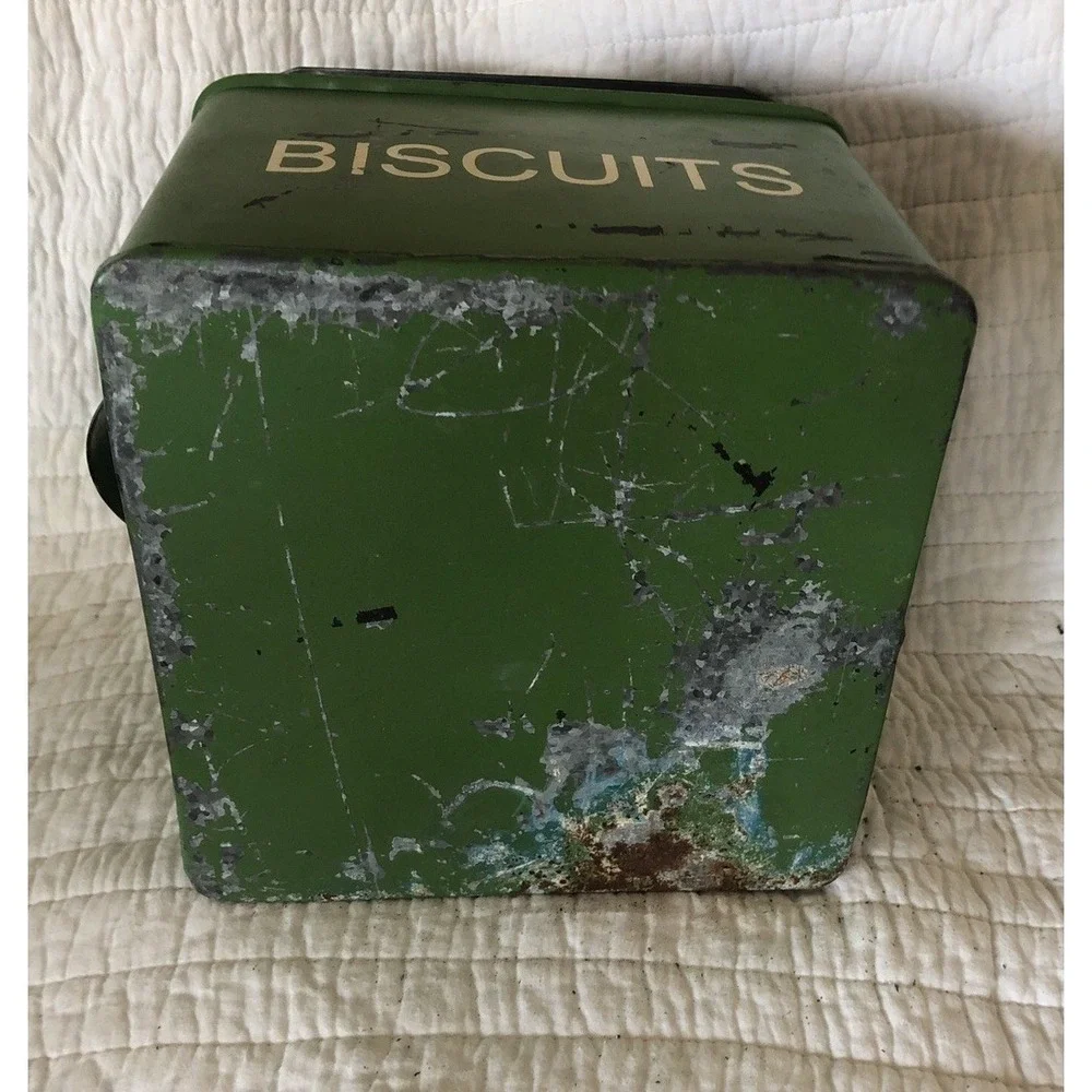 VTG Two's Company Green Metal Canisters Bread, Crackers & Biscuits Farmhouse